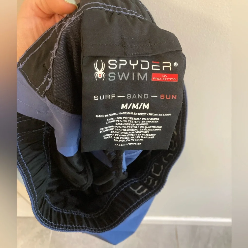 Spyder swim trunks size medium blue